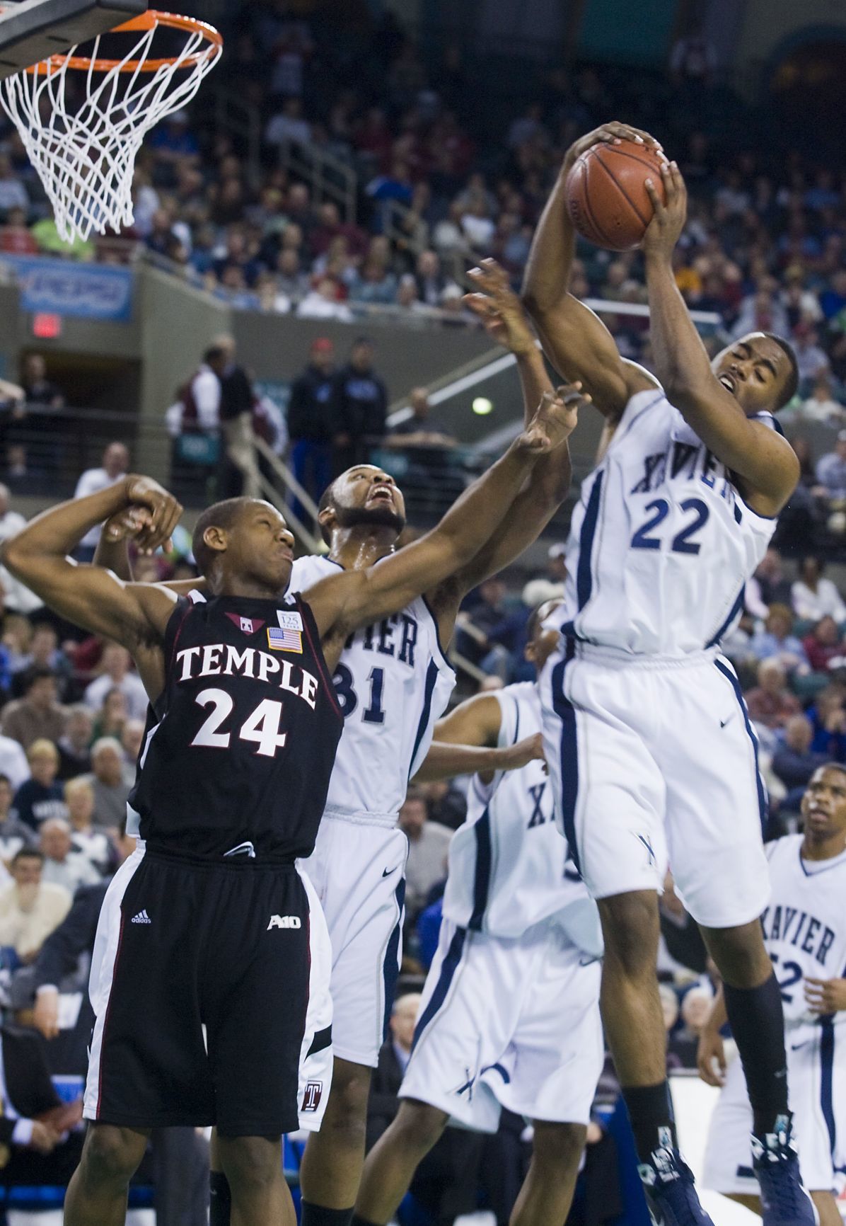 A10 Basketball Tourney